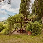 Casale Toscano A Лукка
